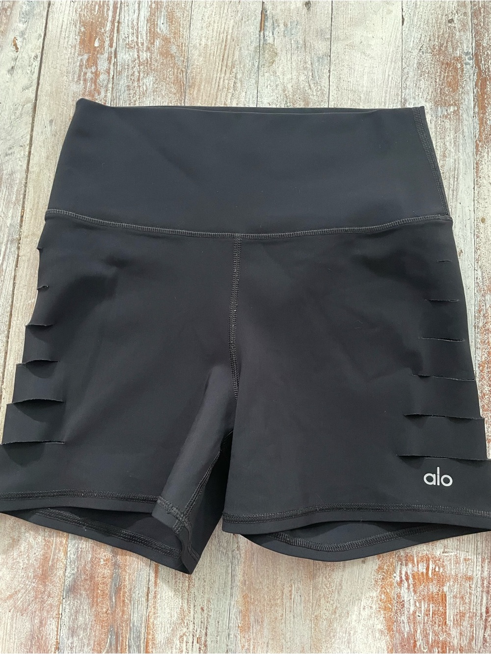 Alo side slit bike shorts